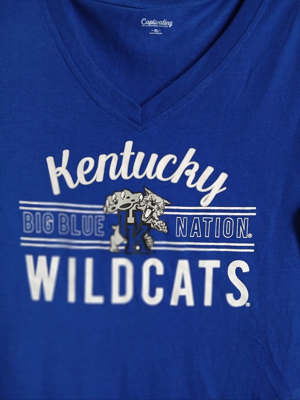 Captivating Women's Kentucky Wildcats T Shirt Size XL
